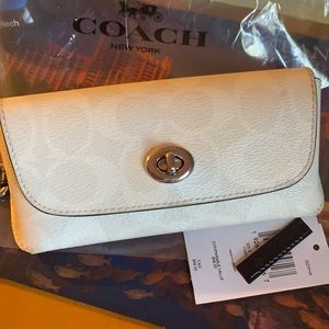 Coach eyeglasses or sunglasses case